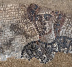 Israelite commander Barak depicted in the Huqoq synagogue mosaic